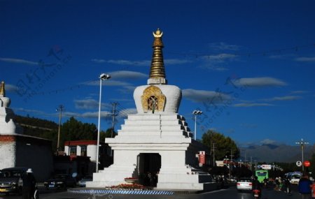 西藏白塔图片