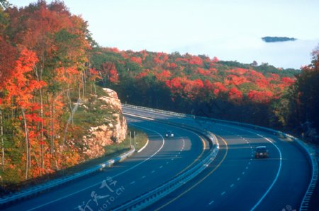 红叶高速公路图片