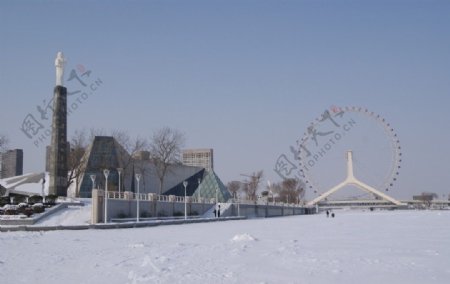 冬天的海河三岔口图片