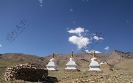 西藏江扎寺白塔图片