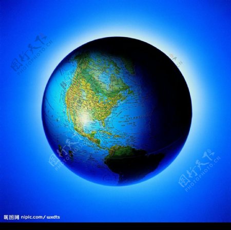 蓝色星球地球图片