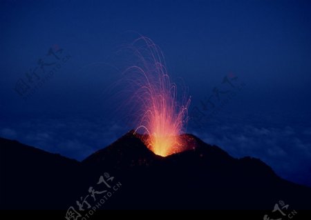生态环境闪电熔岩图片
