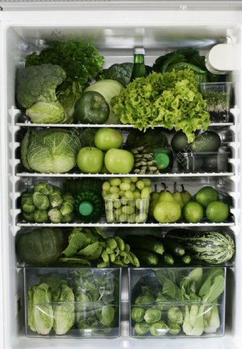 冰箱里的蔬菜图片