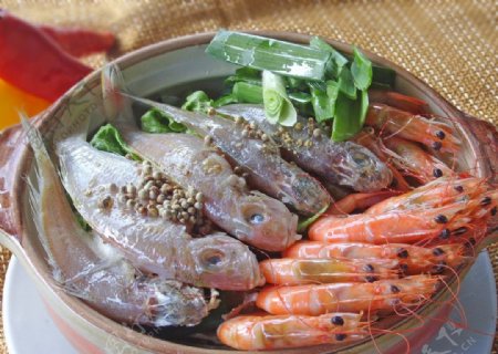 湛江鱼虾煲图片