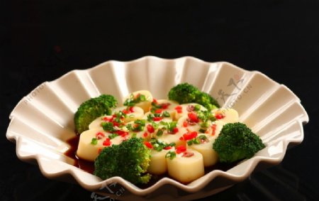 鹅肝酱蒸日本豆腐图片