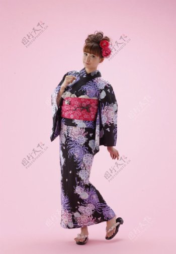 日本传统和服展示图片