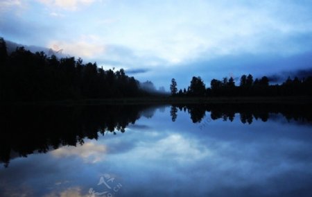 马瑟森湖图片