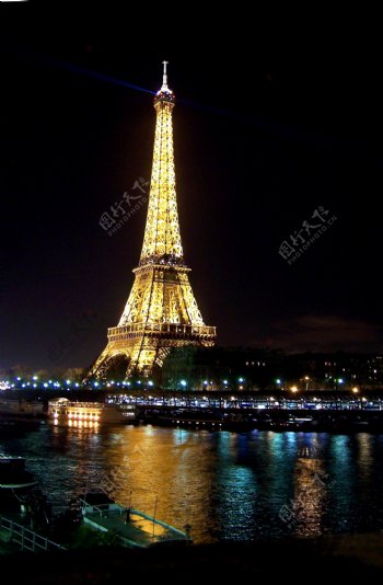 埃菲尔铁塔夜景图片