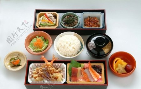 日本天妇罗刺身套餐图片