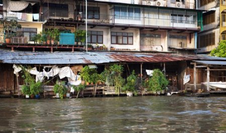 泰国曼谷的河岸图片