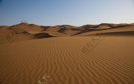 新疆库木塔格沙漠图片