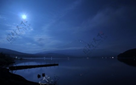 富士山夜景摄影照片图片