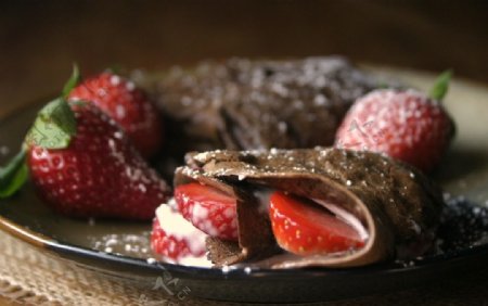 巧克力草莓夹心饼干图片