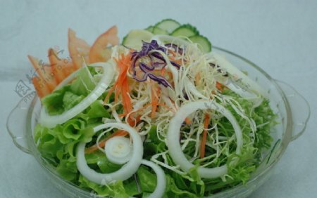 日式蔬菜沙拉图片