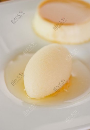 鸡蛋布丁图片