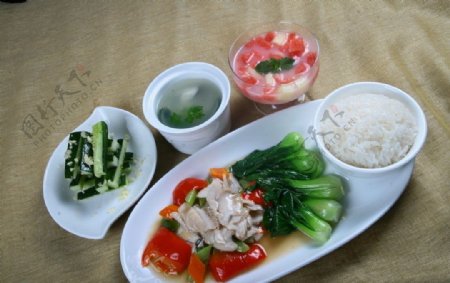 中式套餐滑炒鱼片图片