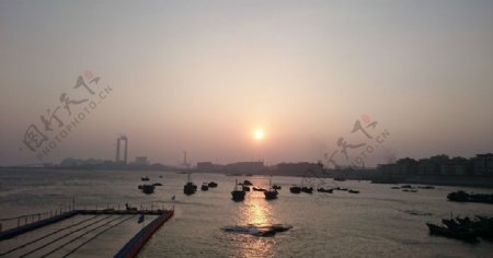 东浦海边夕阳图片