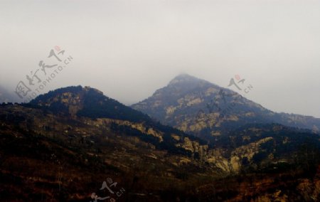 秋日山景图片