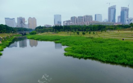 山水风景城市河流图片
