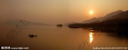 柘林湖夕阳图片