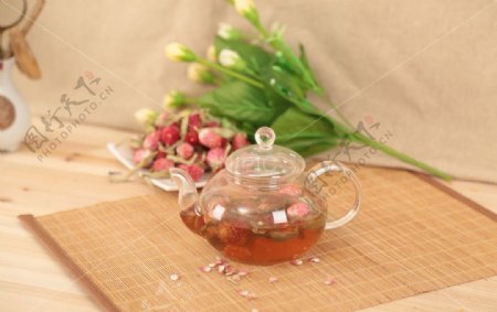 红巧梅花茶摄影图图片