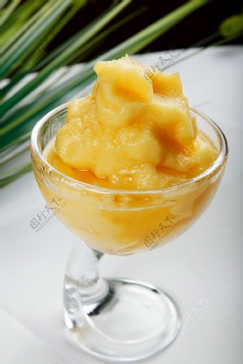 菠萝沙冰图片