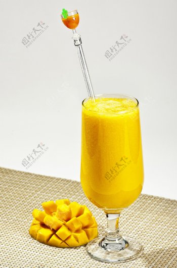 雪梨芒果汁图片
