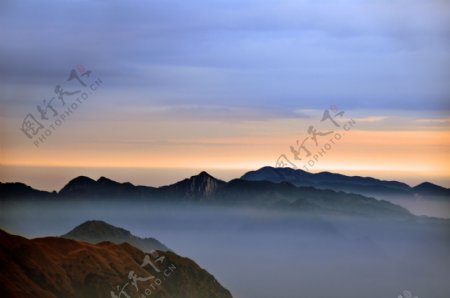 武功山雾图片