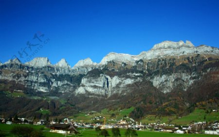 瑞士的山4图片