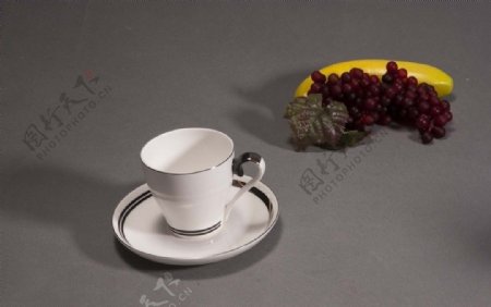陶瓷花边咖啡杯图片