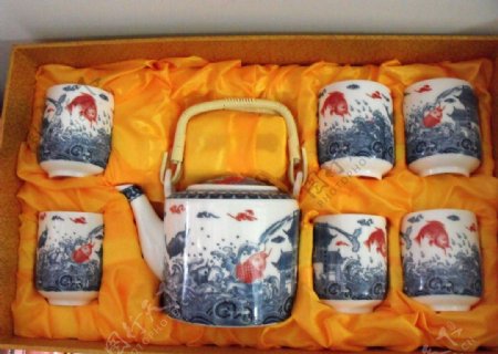 陶瓷组件茶具图片