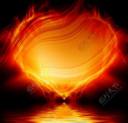 湖水上的火焰爱心图片