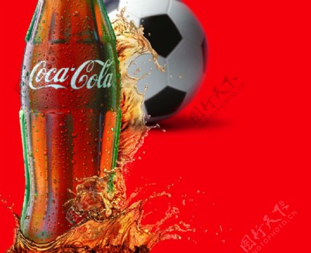 可口可乐平面创意广告足球篇图片