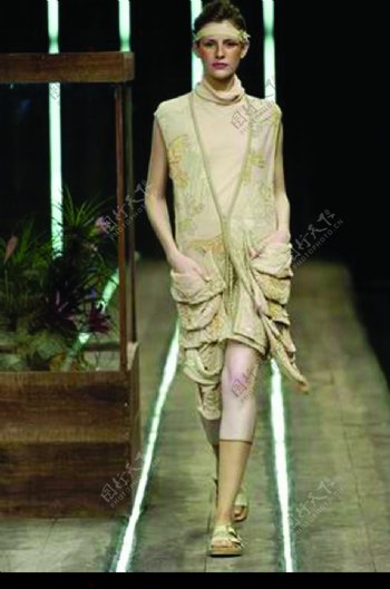 里约热内卢2004女装秋冬新品发布会0142