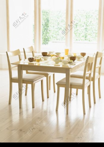 家庭餐桌0163