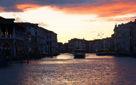 水上城市威尼斯日落