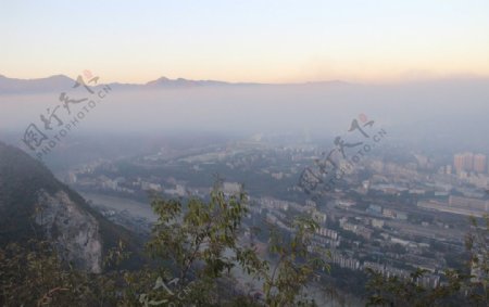 日出山城