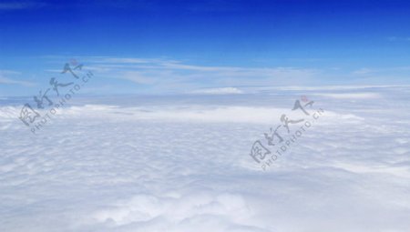 飞机看云海