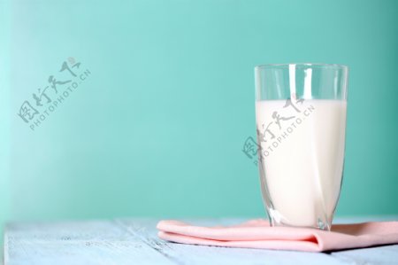 唯美牛奶