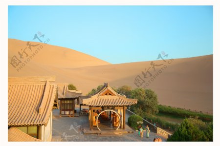 沙漠古寺