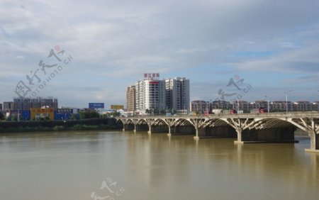 河桥