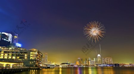 新加坡滨海湾灿烂夜景