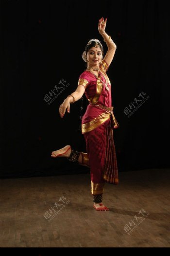 印度站立式舞蹈