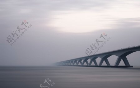 壮观的跨海大桥