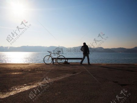 板凳海阳光人人海洋湖泊自行车暂停赛车自行车