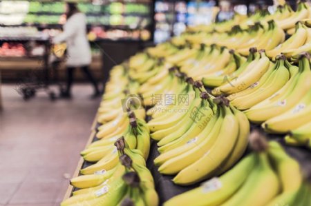 超市里卖的香蕉