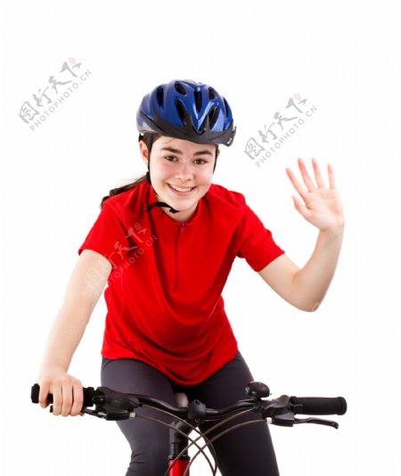 戴头盔骑自行车的美女图片
