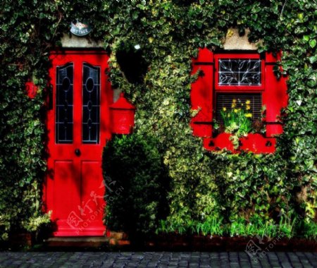 红色门窗与铺石路影楼摄影背景图片