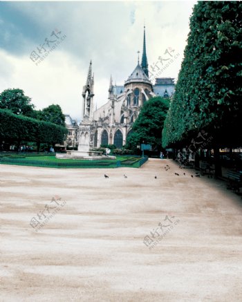 景观树与欧洲城堡影楼摄影背景图片