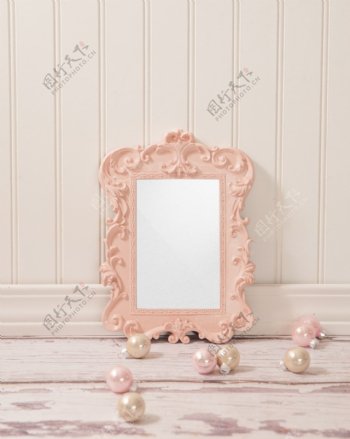 粉色欧式镜框